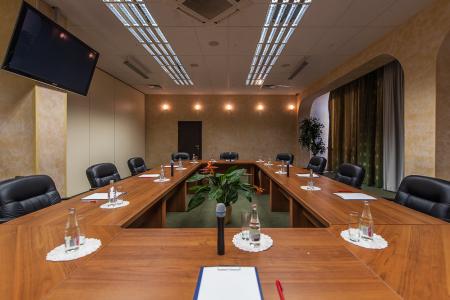 Конгресс-отель Форум