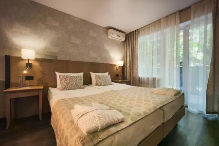 Отель Рассветы Закаты в Песчаное - Россия