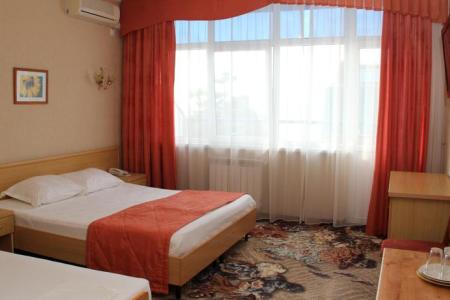 Отель Шторм в Лазаревское - Россия