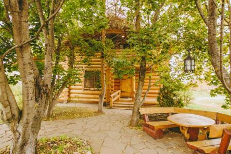 Ярославна (Львы)