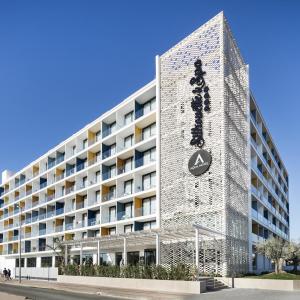 отель Aqua Hotel Silhouette & Spa