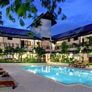 отель Rimping Village