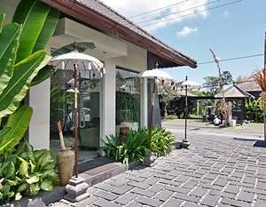 отель Disini Luxury Spa Villas