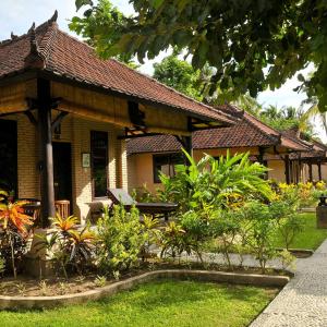 отель Hidden Paradise Cottages