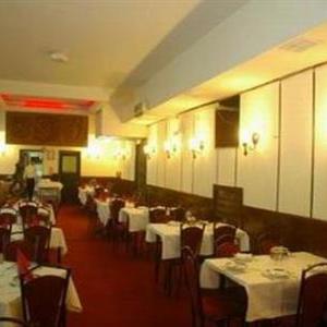 отель Royal Inn Hotel