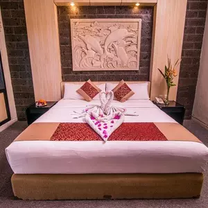 отель Nugraha Lovina Sea View Resort & Spa