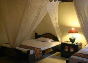 отель Puri Cendana Resort