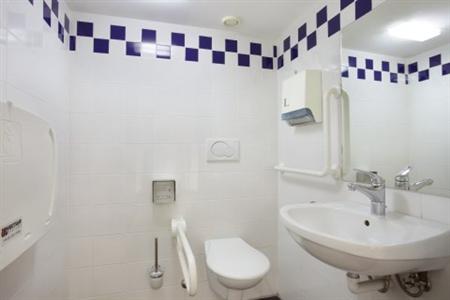 Отель Holiday Inn Express Geneva Airport в Женева - Швейцария