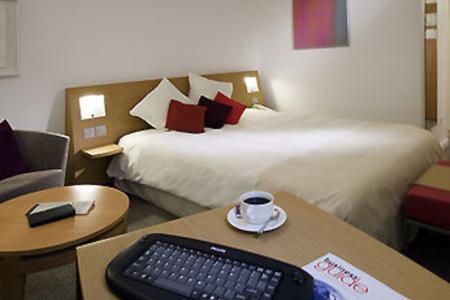 Отель Novotel Zurich Airport Messe в Цюрих - Швейцария