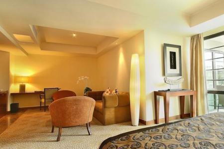 Отель Hotel Aryaduta Medan в о. Суматра - Индонезия