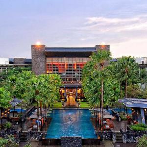 отель Novotel Palembang Hotel & Residence