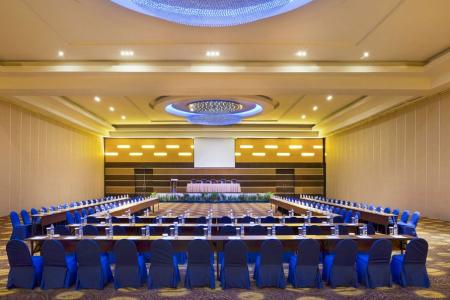 Novotel Manado Golf Resort & Convention Center