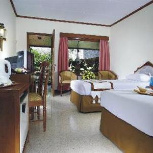 отель Puri Artha Hotel