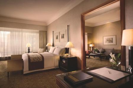 Отель The Ritz-Carlton Jakarta, Mega Kuningan в Джакарта - Индонезия