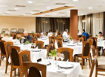 Отель Airport Hotel Budapest в Будапешт - Венгрия