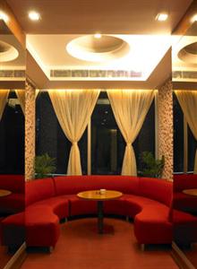 Отель Four Points by Sheraton Ahmedabad в Ахмадабад - Индия