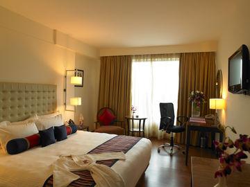 Отель Four Points by Sheraton Ahmedabad в Ахмадабад - Индия