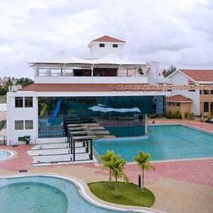 Clarks Exotica Airport Hotel