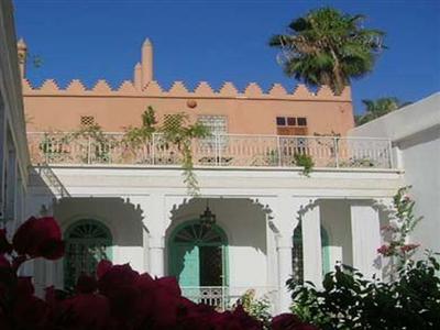 Отель Riad Ifoulki в Марракеш - Марокко