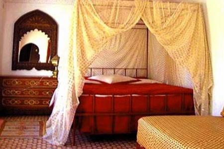 Отель Riad Ifoulki в Марракеш - Марокко