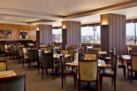 Отель Ramada by Wyndham Lisbon в Лиссабон - Португалия