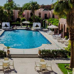 отель Hotel Karam Palace