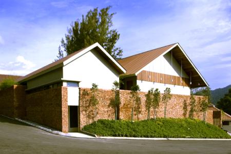 Belum Rainforest Resort