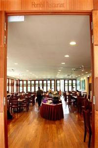 Belum Rainforest Resort