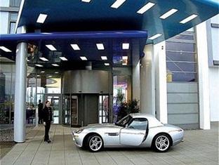 Innside by Melia Bremen