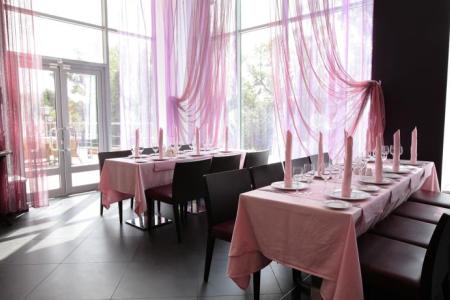 Отель Ramada Hotel & Suites by Wyndham Alabuga в Елабуга - Россия