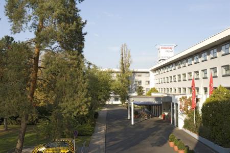 Отель InterCityHotel Frankfurt Airport в Франкфурт-на-Майне - Германия