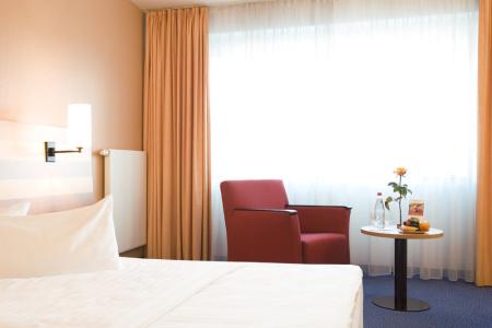 Отель InterCityHotel Frankfurt Airport в Франкфурт-на-Майне - Германия