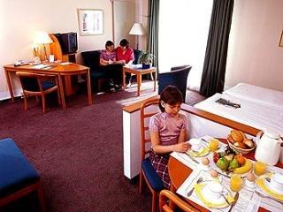 Best Western Amedia Frankfurt Airport