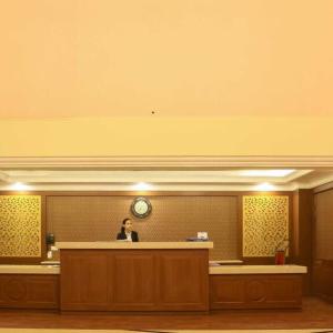 отель Dee Marks Hotel & Resorts