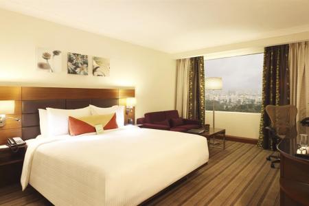 Отель Hilton Garden Inn New Delhi / Saket в Дели - Индия