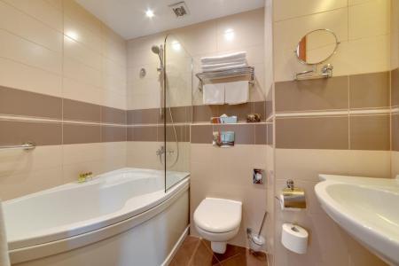 Отель Новый Петергоф в Петергоф - Россия