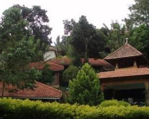 отель Muthoot Cardamom County
