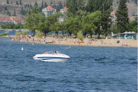 Holiday Inn Express Kelowna