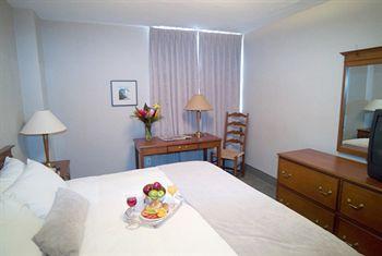 Town Inn Suites Toronto