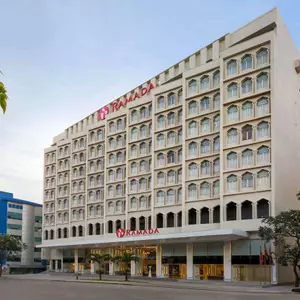 отель Ramada Colombo