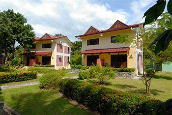 Отель Beringgis Beach в о. Борнео - Малайзия