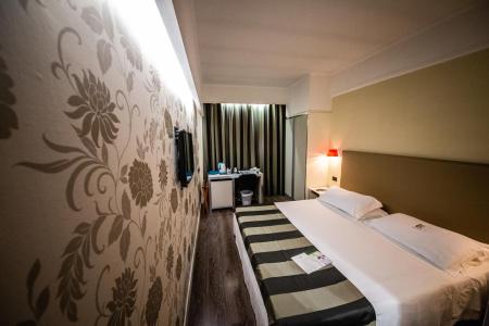 Отель Hotel Roma Tor Vergata в Рим - Италия