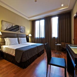 отель Eurostars Roma Aeterna