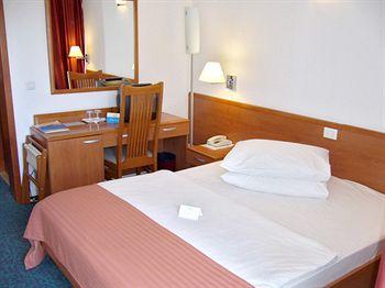 Отель Bluesun Hotel Berulia в Средняя Далмация - Хорватия