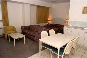 Goodearth Hotel Perth