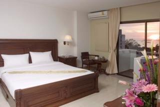 Отель Best Beach Villa в Паттайя Север - Таиланд