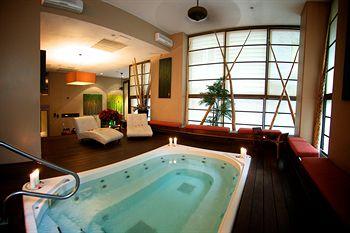 Cosmopolitan Toronto