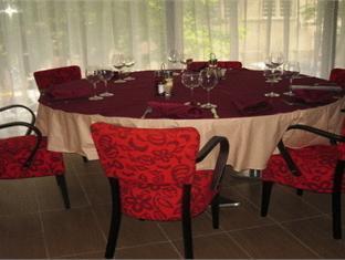 Отель Putnik в Нови Сад - Сербия