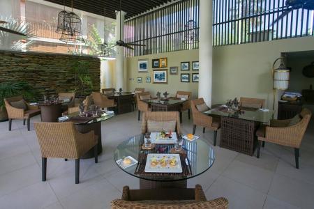 Отель Dhevatara Beach Hotel в о. Праслин - Сейшелы