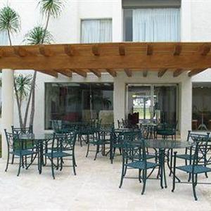отель Ambiance Suites Cancun